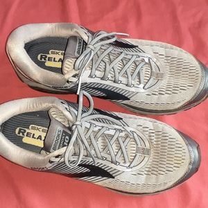 Mens Skechers Relax Brooks